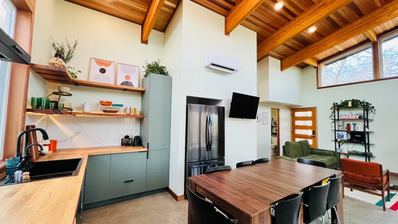 Kitchen from another angle